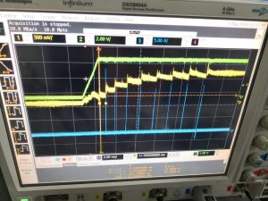 充電和放電狀態(tài)-Petzl等人-研究了低溫下充放電狀態(tài)對電池循環(huán)壽命的影響，發(fā)現(xiàn)放電深度大會導致-